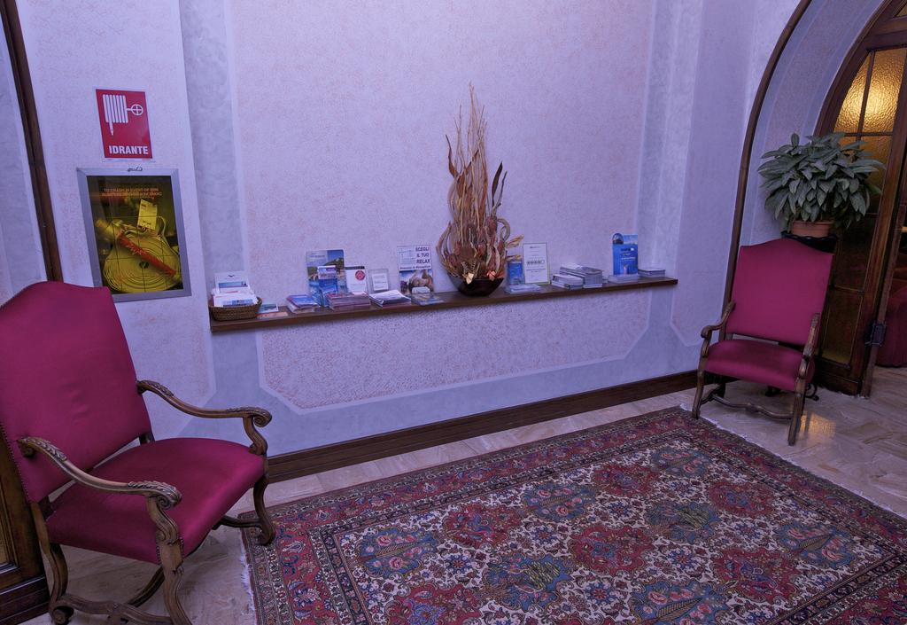Astoria Hotel